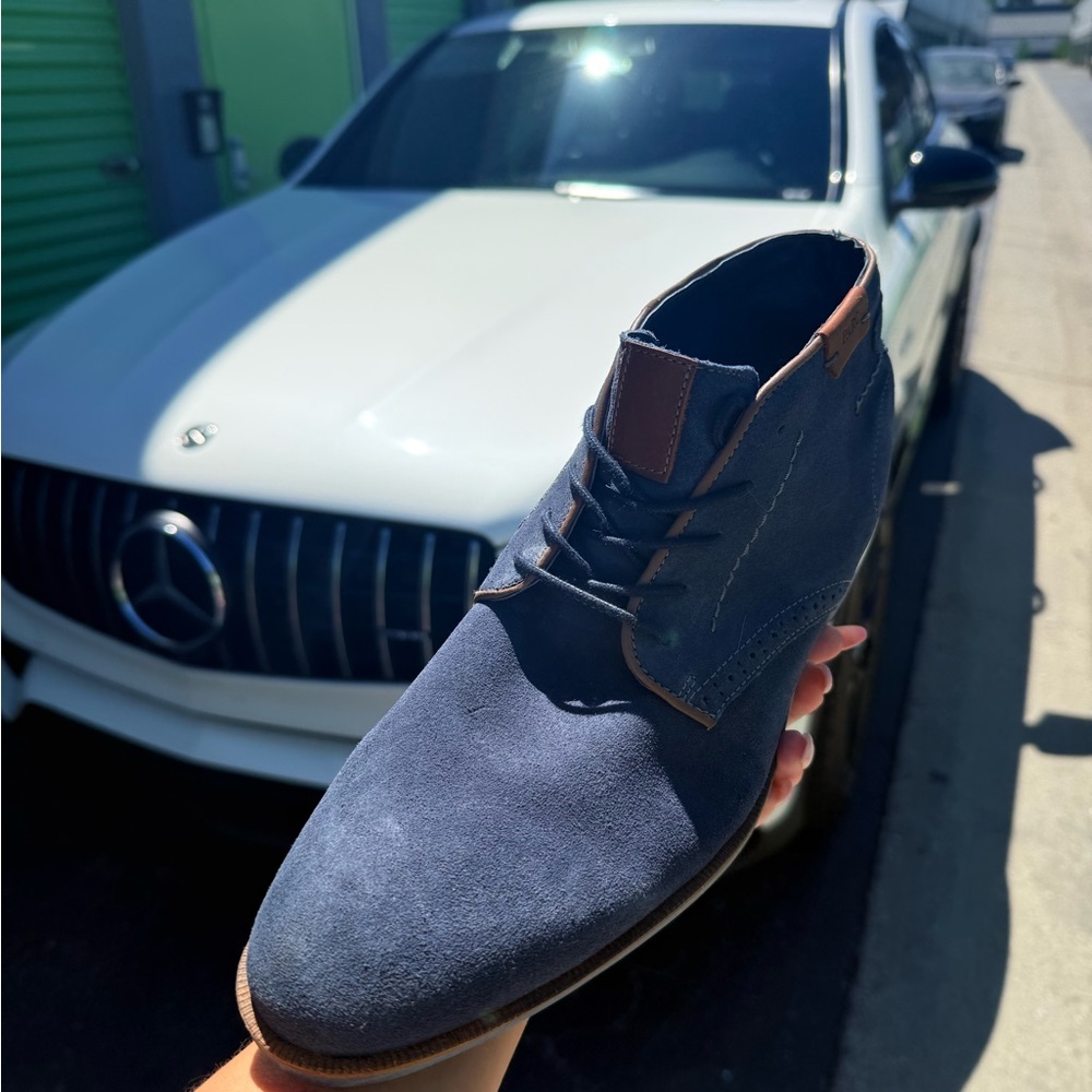Stylish Navy Chukka Boots for Men